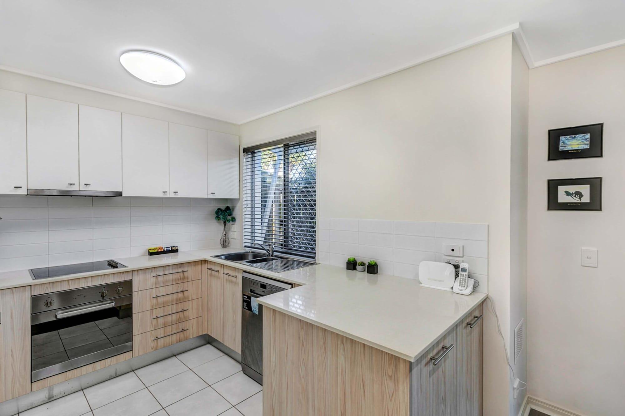 Ramada Encore By Wyndham Whale Cove Hervey Bay Zewnętrze zdjęcie